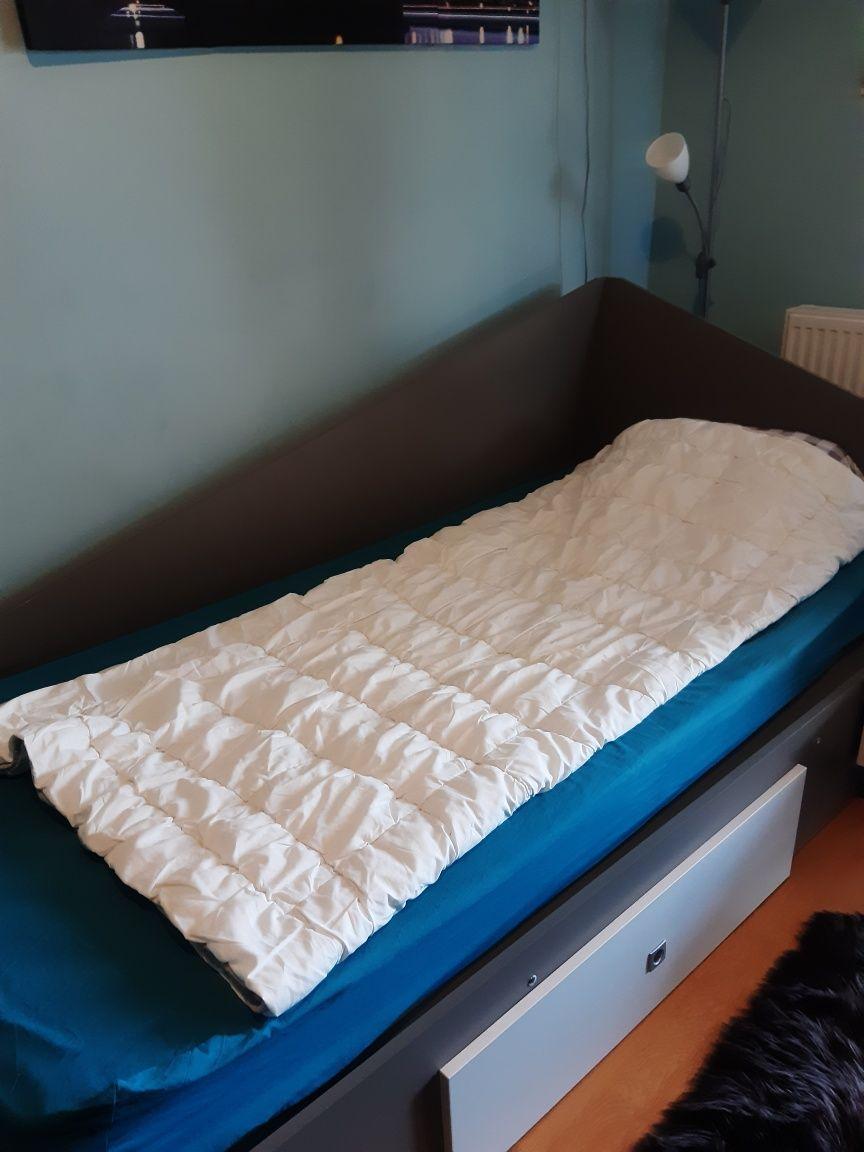 Centru,Piata Unirii,garsoniera mob 200 eu