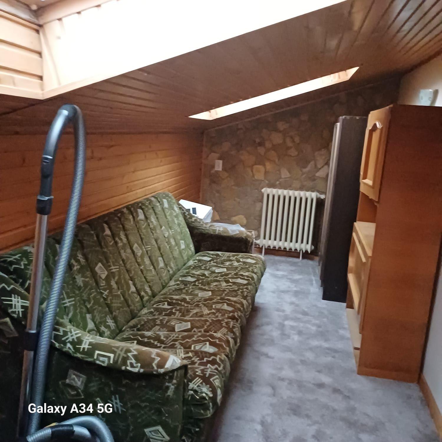 Închiriez, garsonieră și apartament!