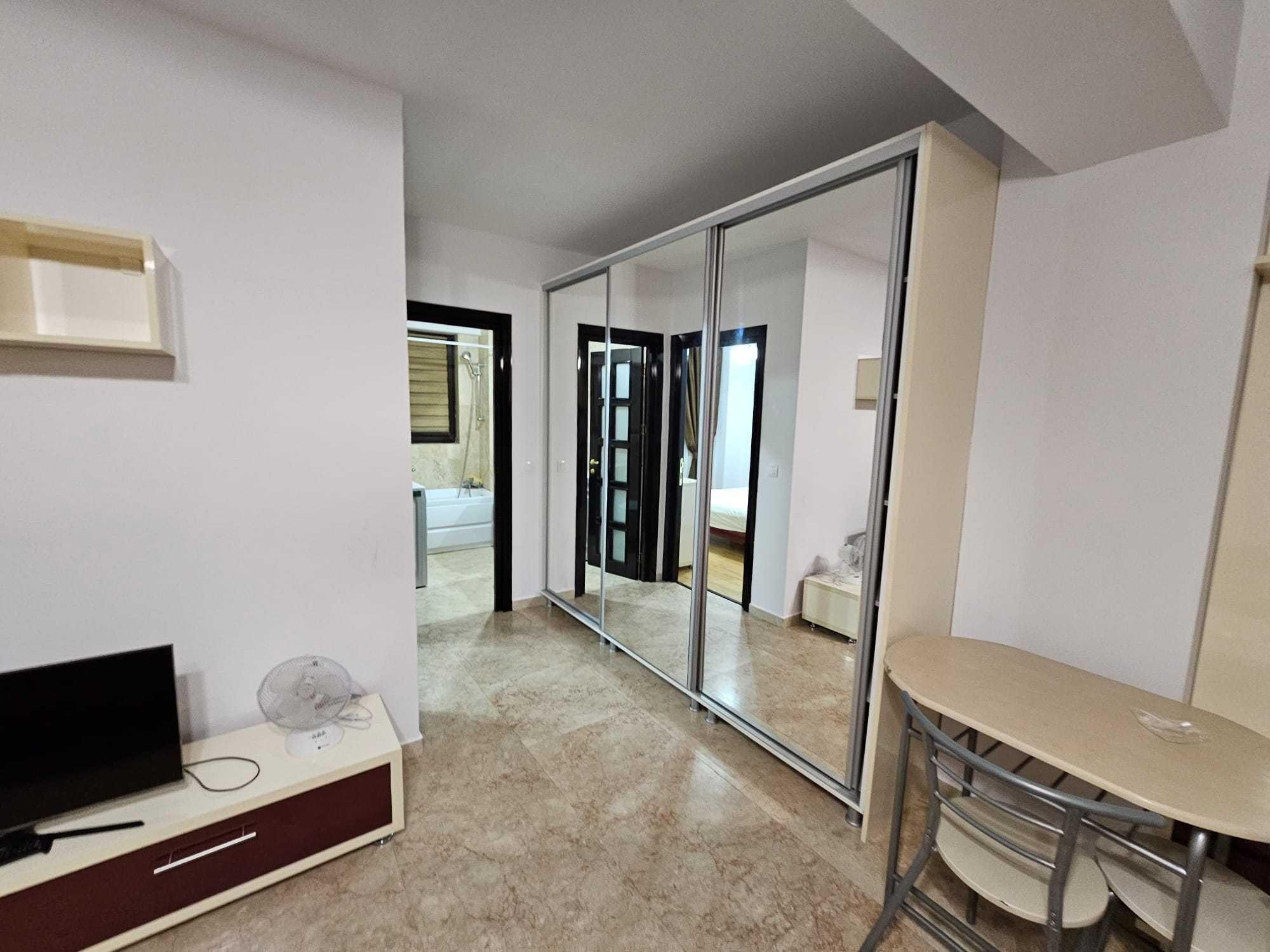 Apartament de inchiriat