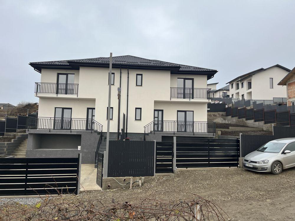 Vila tip duplex la cheie