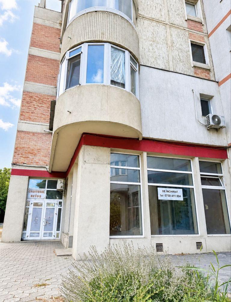 Inchiriez spatiu comercial Pacurari Petrom