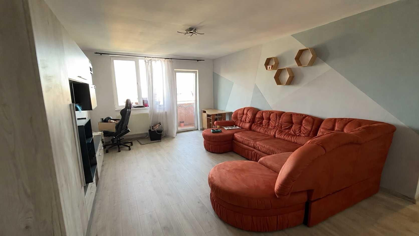 Apartament 2 camere Gradişte - imagine 1