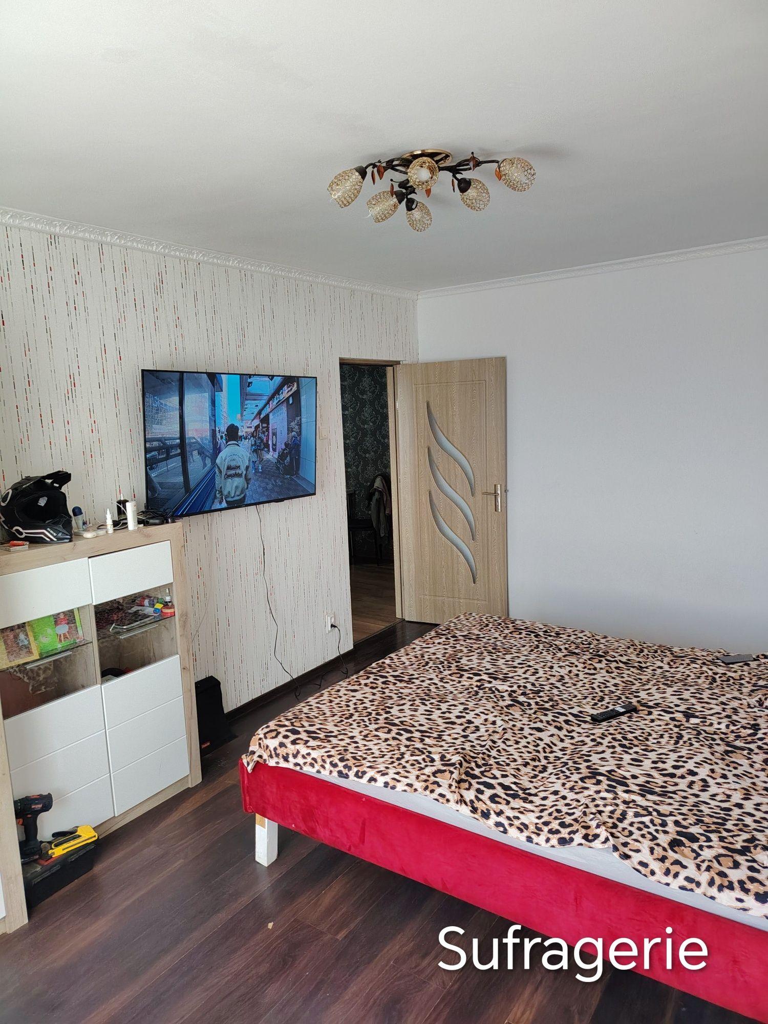 Proprietar Vind apartament 3 camere Vlaicu Arad - imagine 1