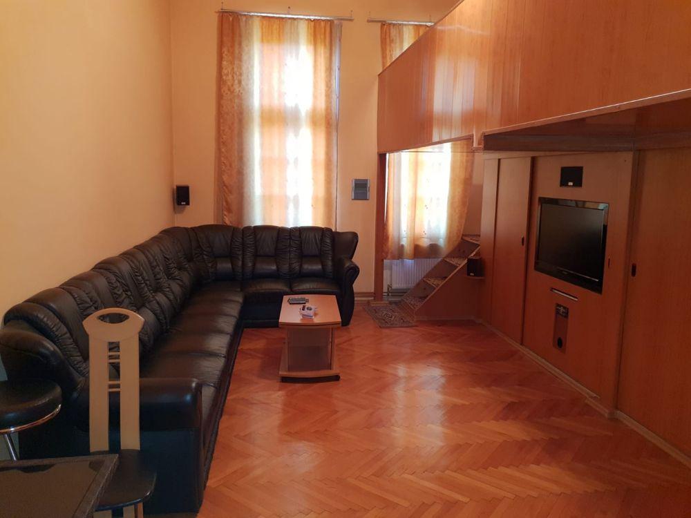 Ocazie apartament ultracentral bd. revolutiei - imagine 1