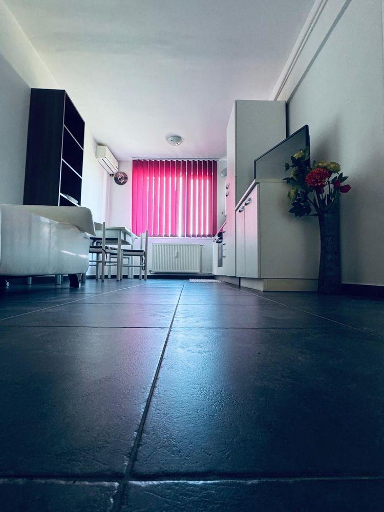 apartament 2 camere - imagine 1