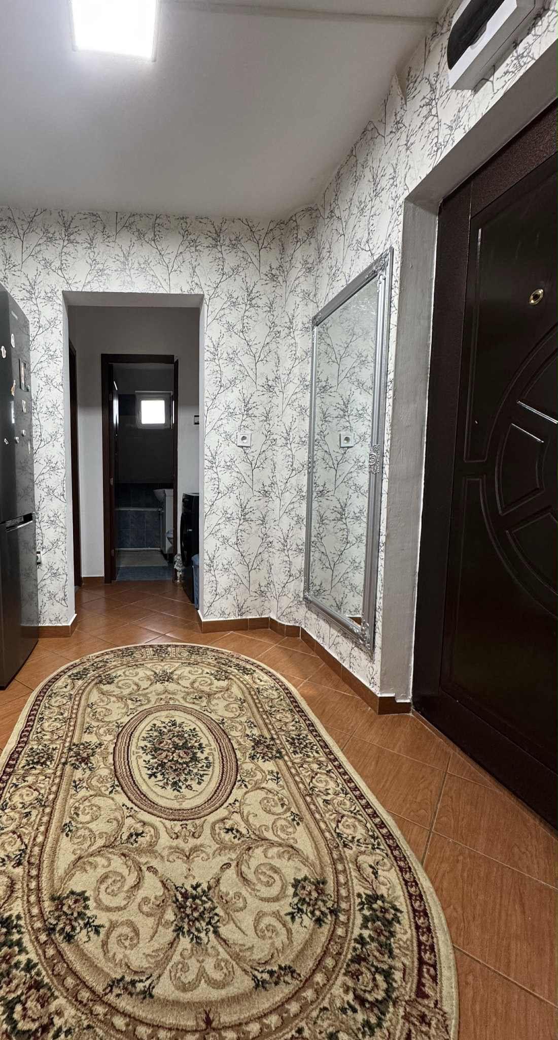Apartament de vânzare micro3 2 camere decomandat - imagine 1