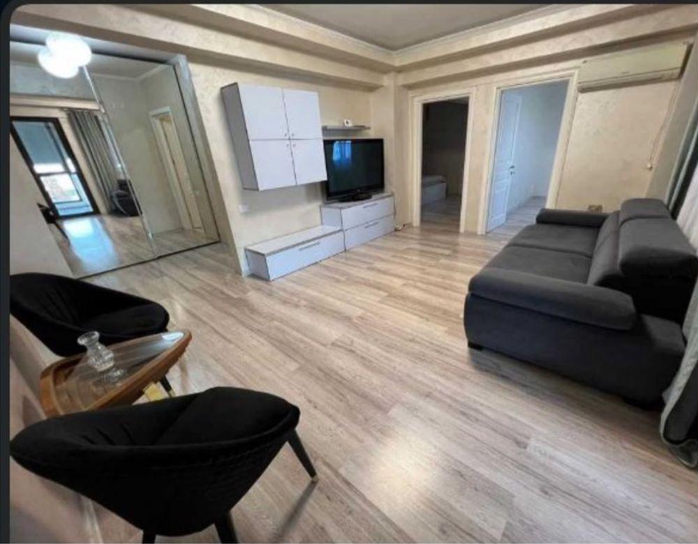 Proprietar vand apartament - imagine 1