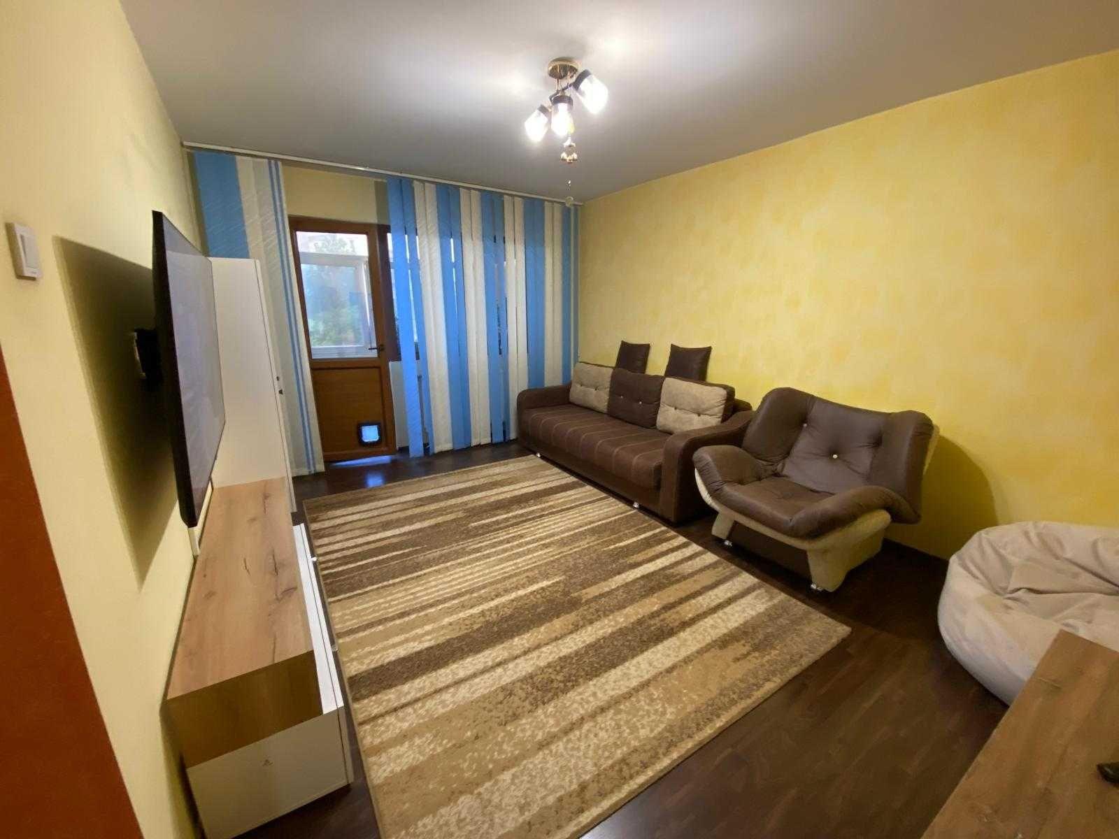 Apartament decomandat 3 camere - imagine 1