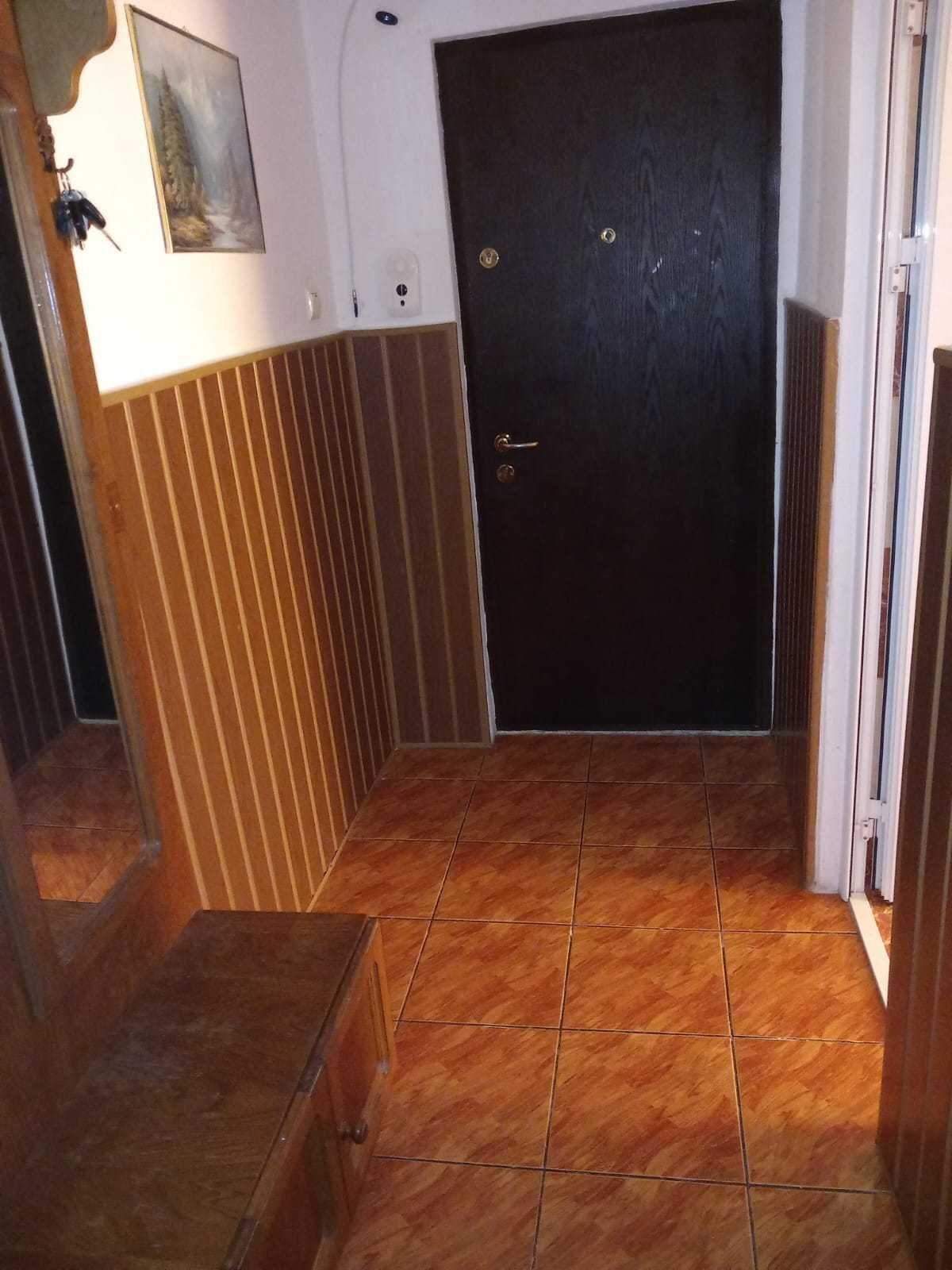 Inchiriez apartament 2 camere - imagine 1