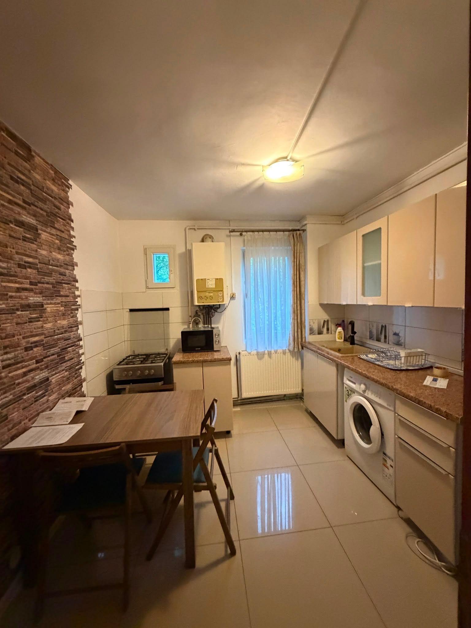 Caut colegă de apartament - imagine 1