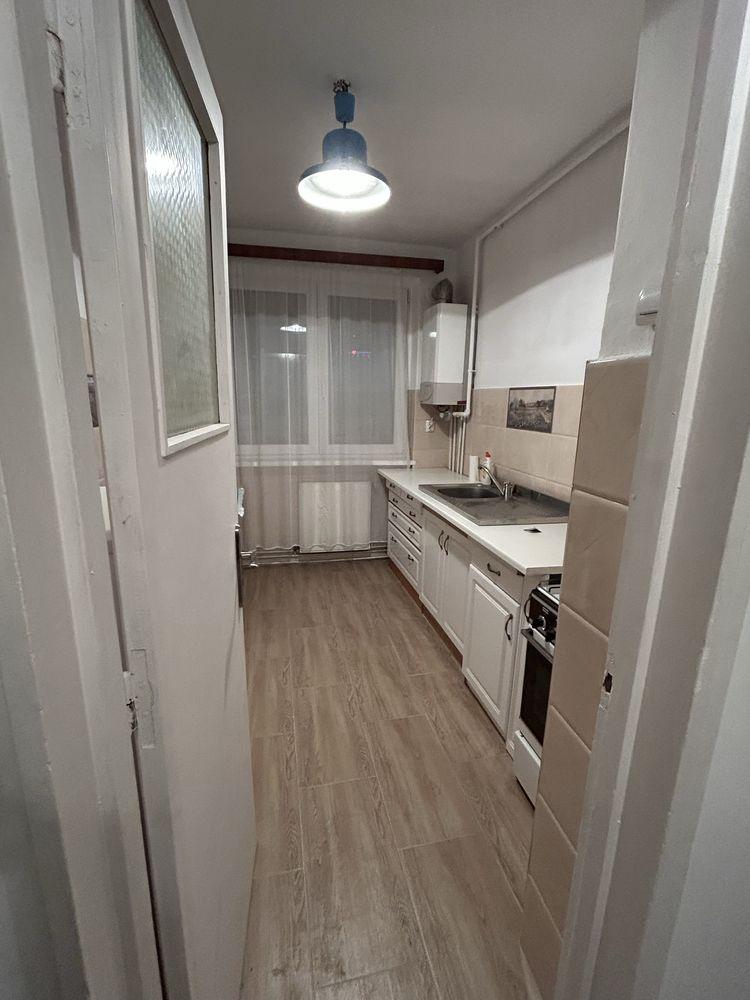 apartament de inchiriat - imagine 1