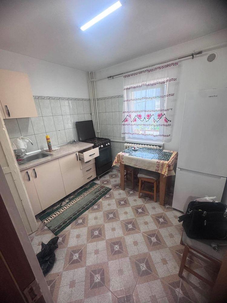 Apartament 2 camere- Pod de Piatră - imagine 1