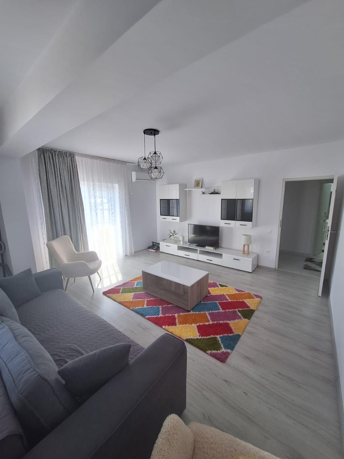Vand apartament 2 camere 69mp,et2/4 cu lift