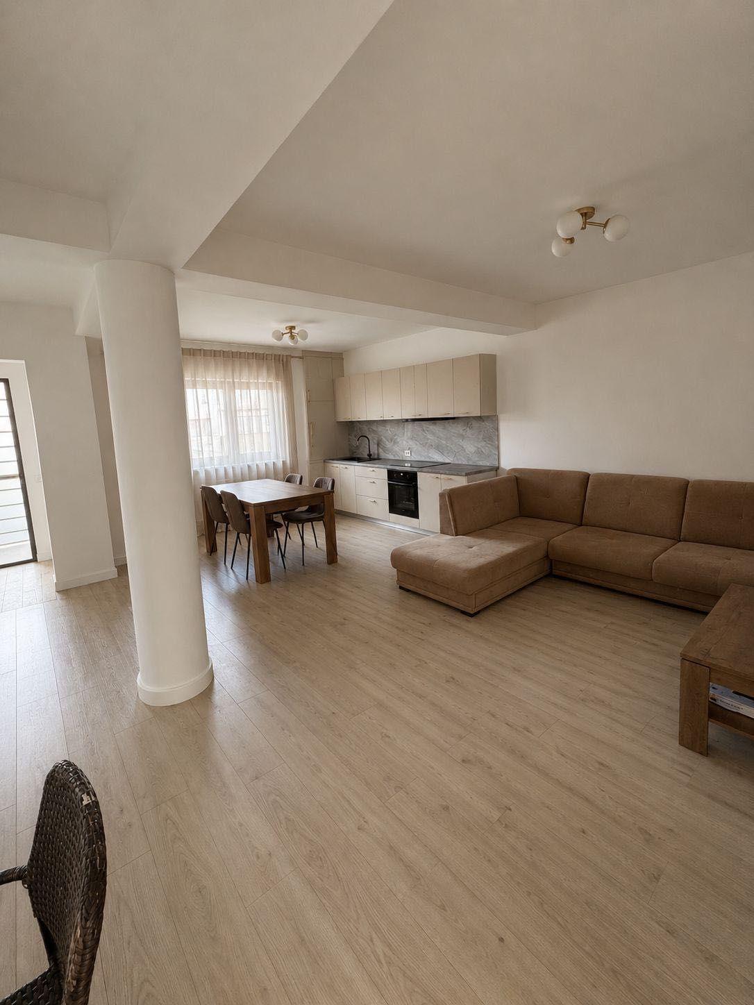 Apartament 3 camere de inchiriat - imagine 1