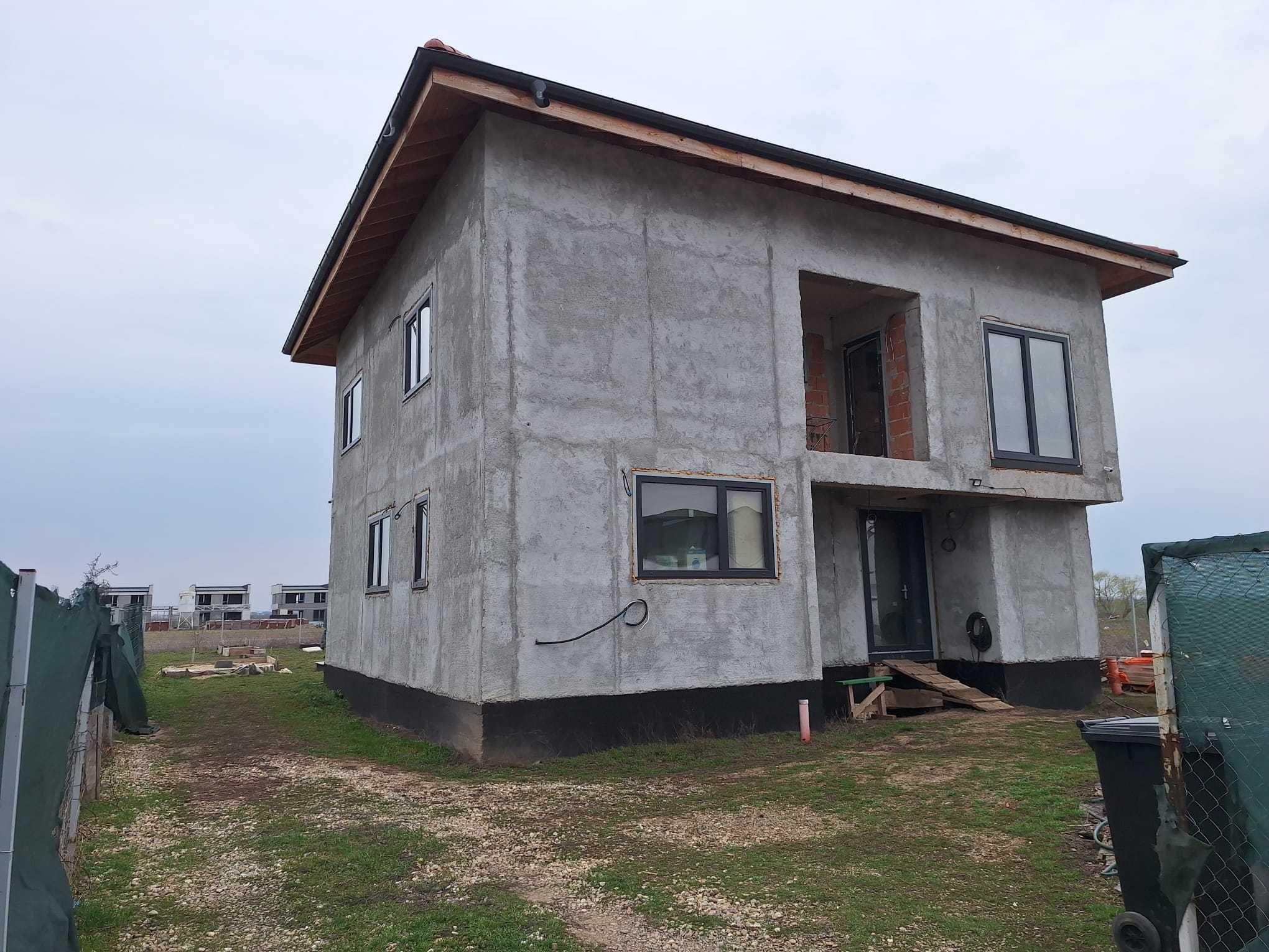 Casa single Tunari 300mp - imagine 1