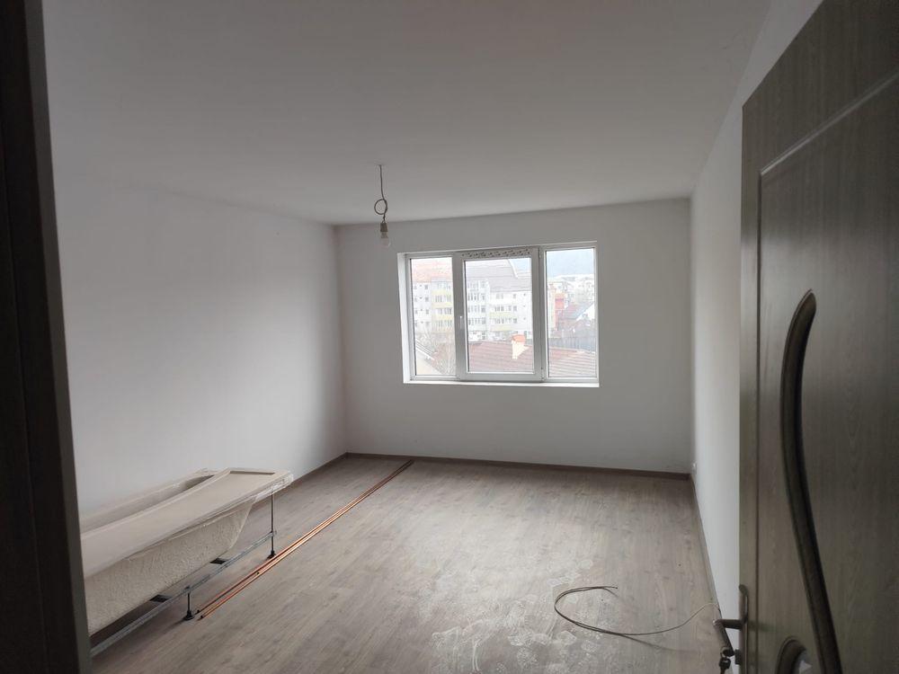Apartament de vanzare 2 camere - imagine 1