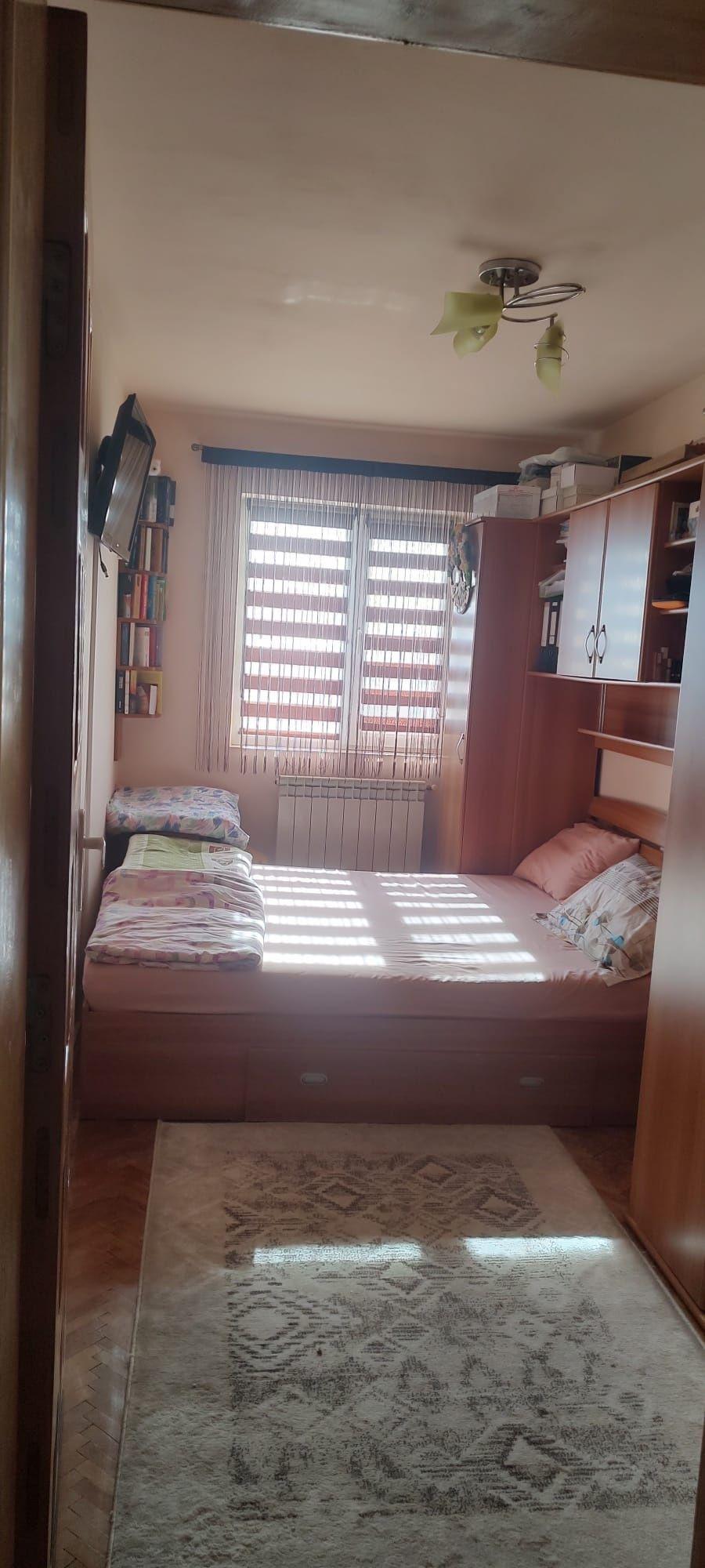 Apartament 2 camere de vanzare - imagine 1