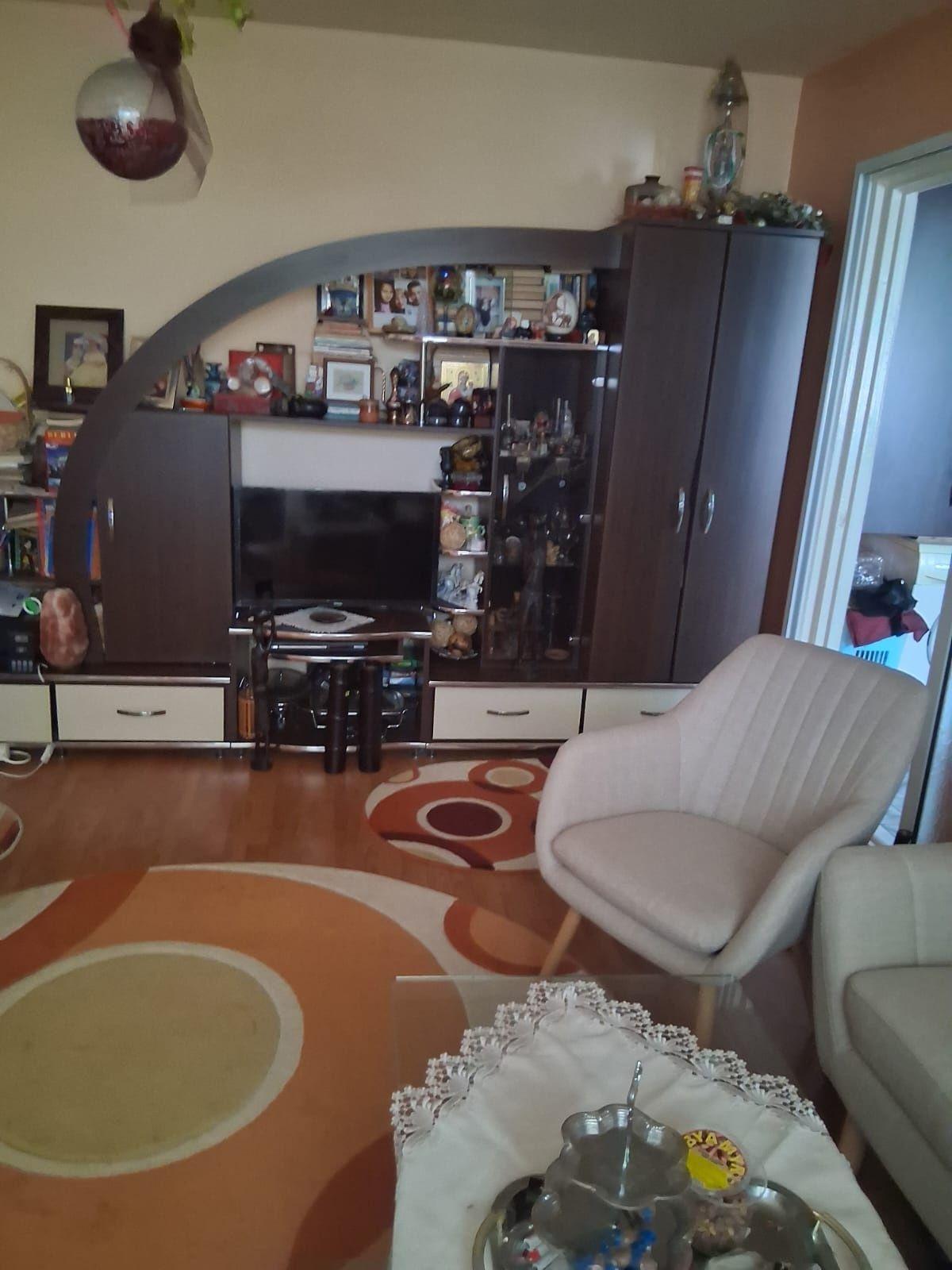 Apartament 2 camere de vânzare – Micro 11, Târgoviște