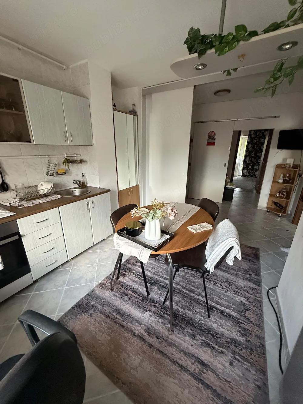 Apartamente de vanzare, 3 camere , Otopeni - imagine 1