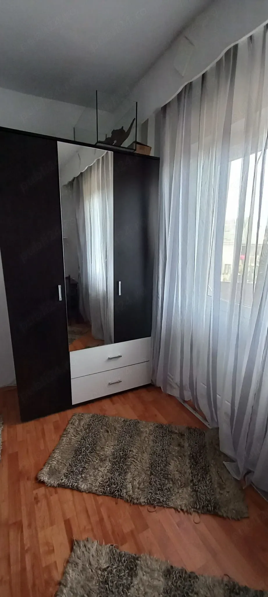 inchiriere apartament 3 camere str. aurel vlaicu
