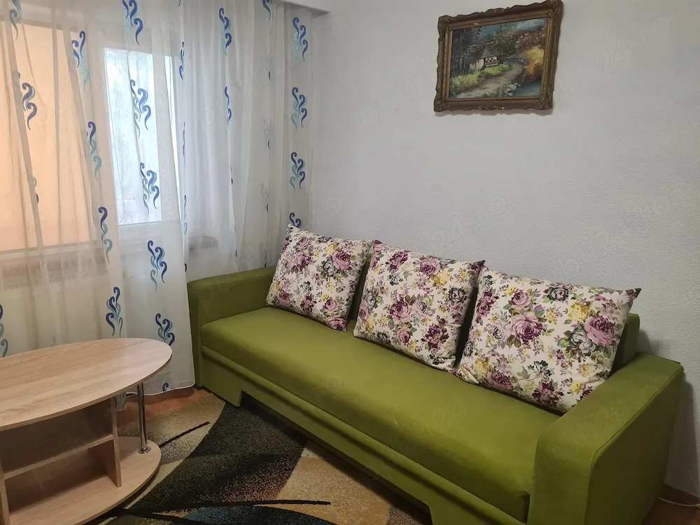 Închiriez apartament 3 camere, 70 mp, parcare exterioară inclusă, Strada Dunării, Între Lacuri, Cluj