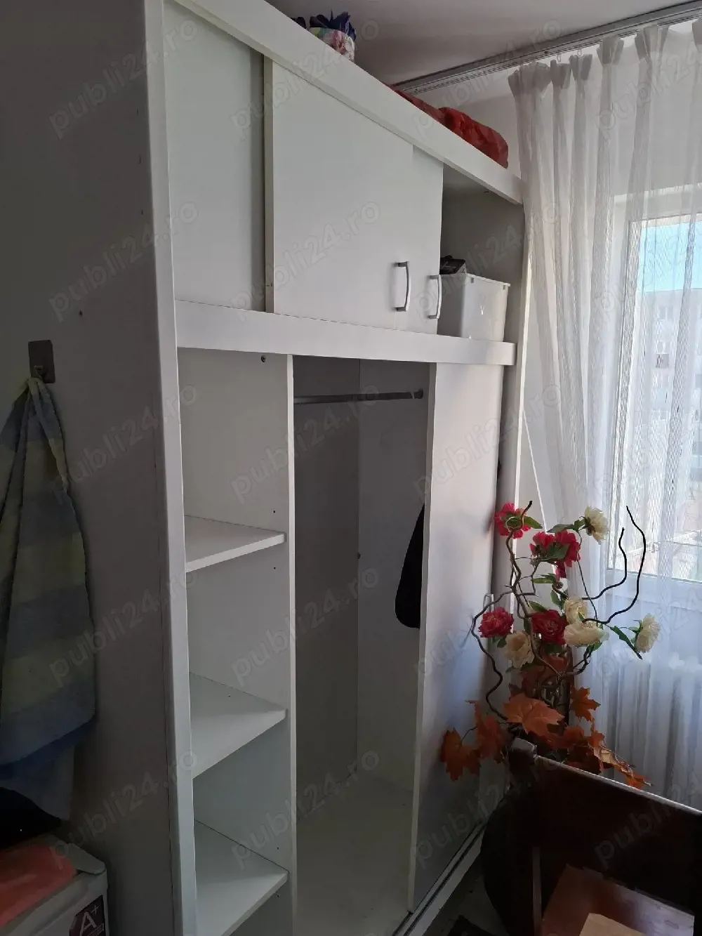 închiriez camera de cămin