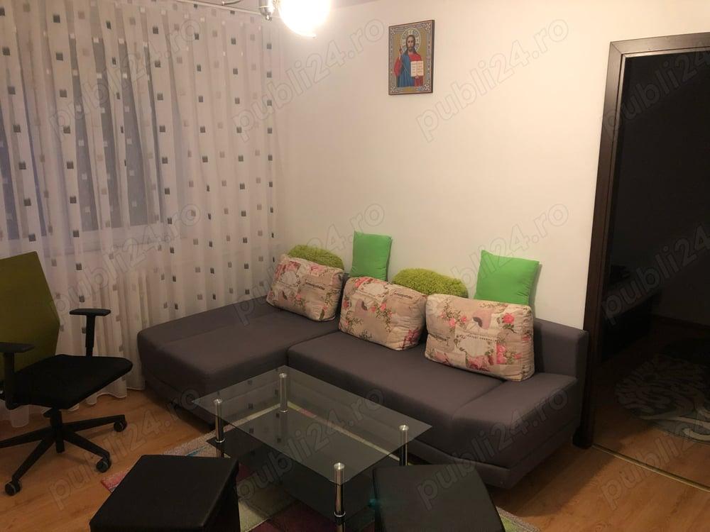 Imediat ocupabil. De închiriat apartament cu 2 camere. Zona foarte linistita din cartierul Rogerius
