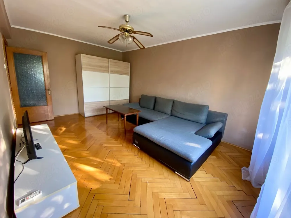 apartament de inchiriat