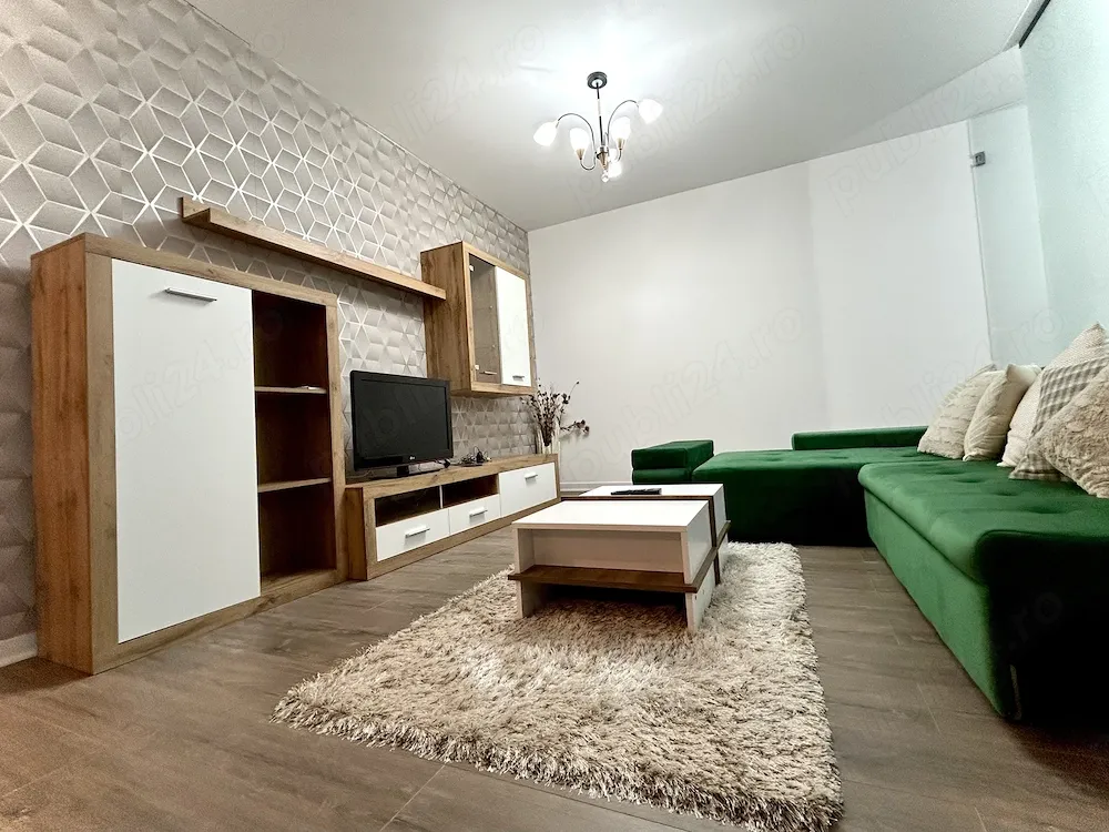 Proprietar inchiriez studio Cloud 9 cu loc de parcare