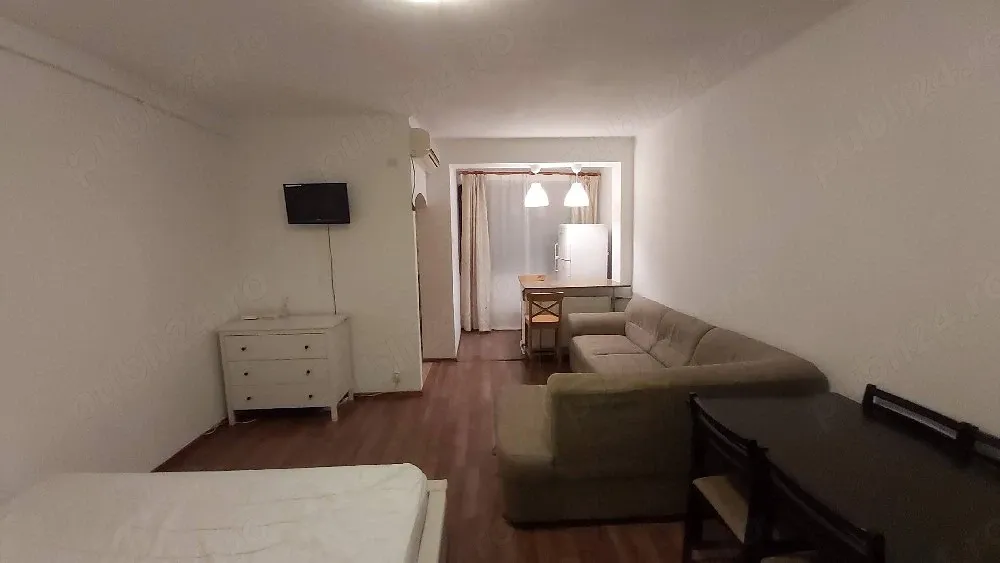 Garsoniera langa metrou Favorit, zona AFI Cotroceni, de vânzare