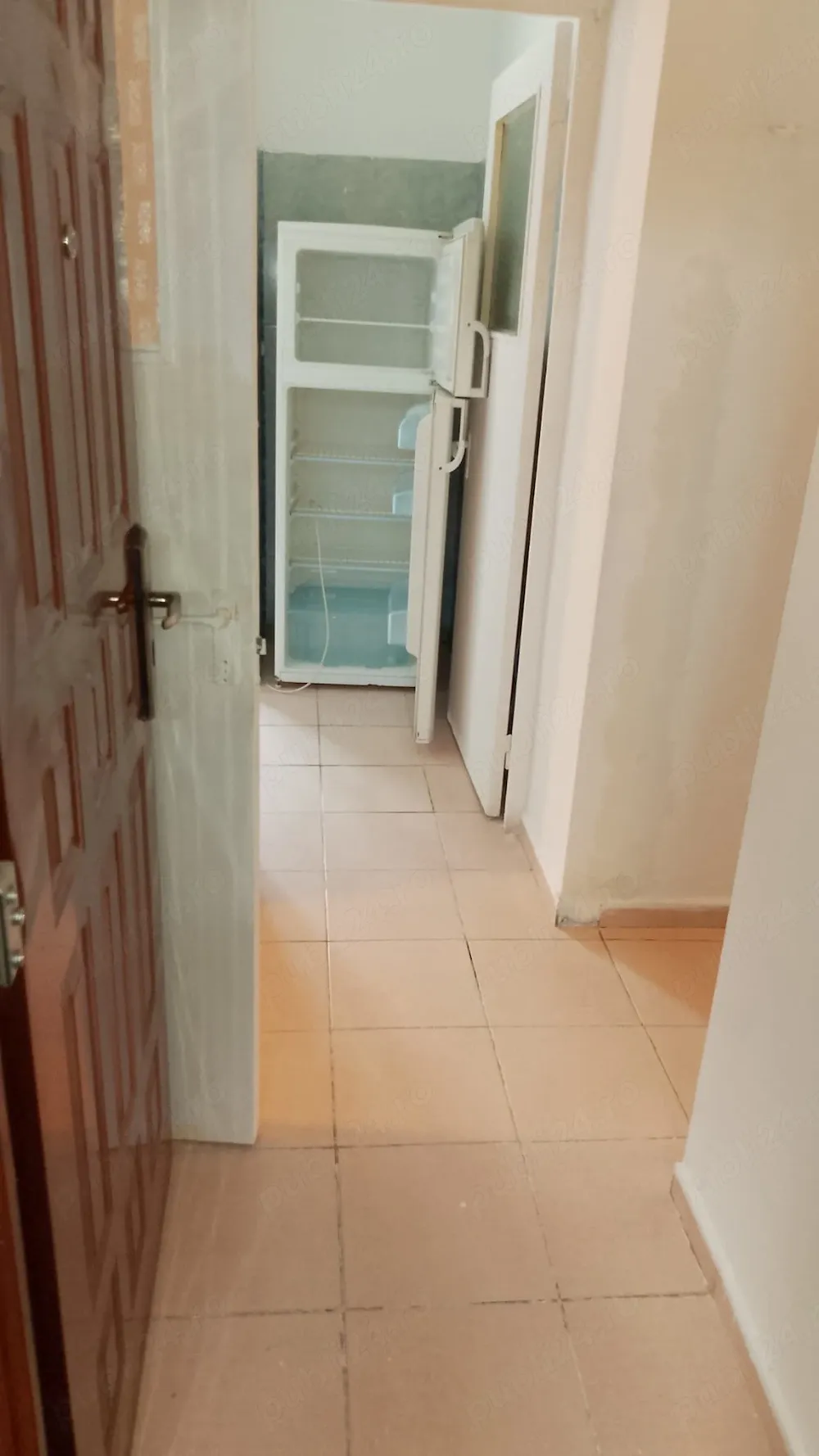 proprietar vând apartament Drumul Taberei