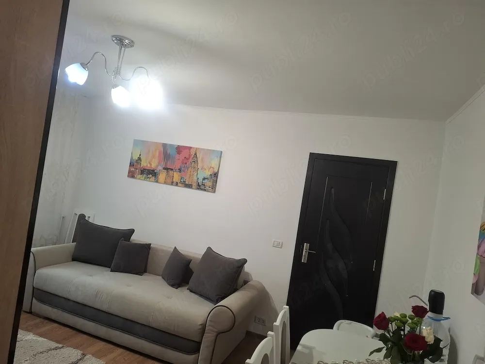 Apartament 3 camere - imagine 1