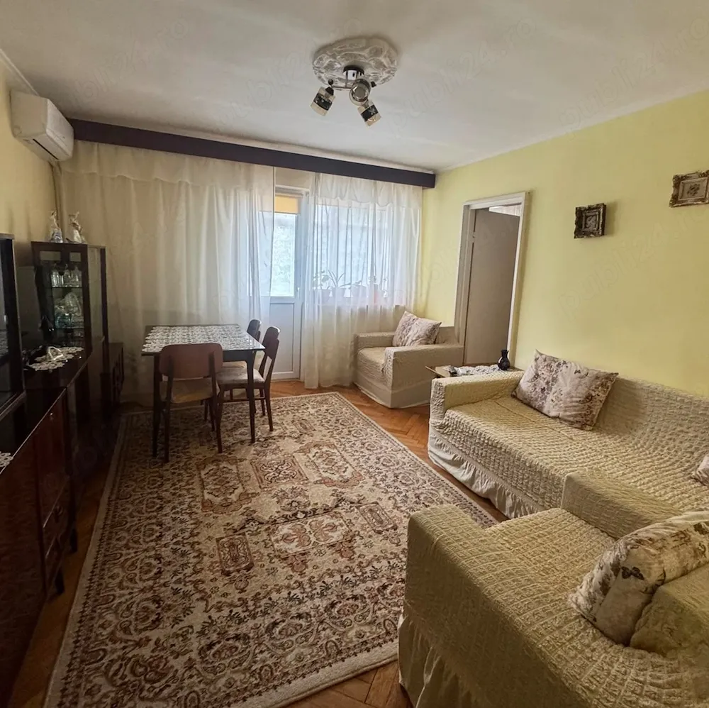 Vand apartament 2 camere in Cartier Traian, zona Spitalului Vechi
