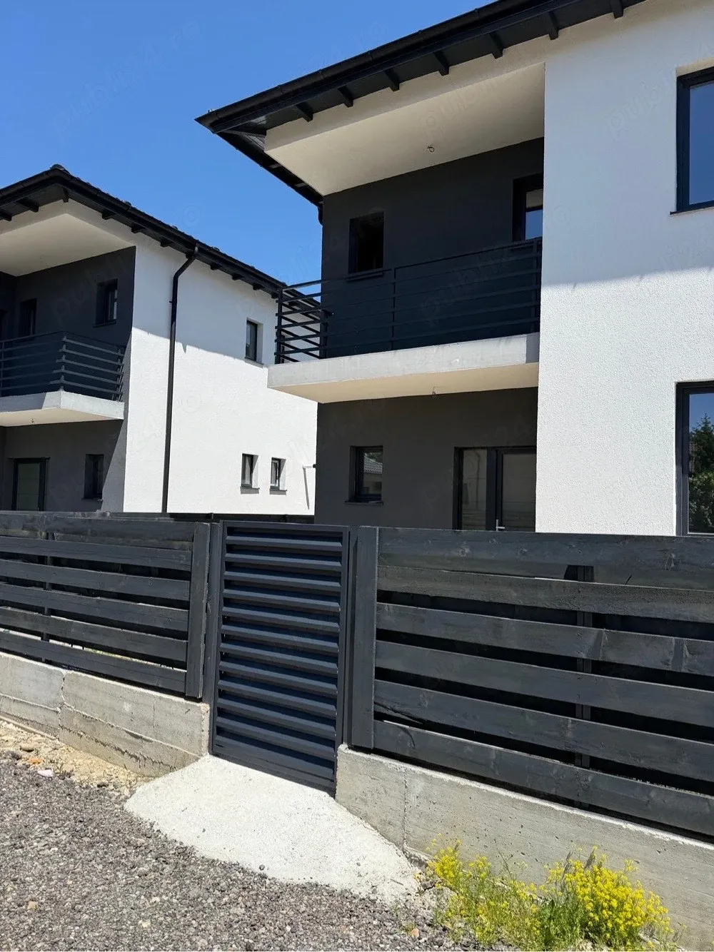 Proprietar - Vand casa in Pitesti, Balotesti 790 mp teren - imagine 1