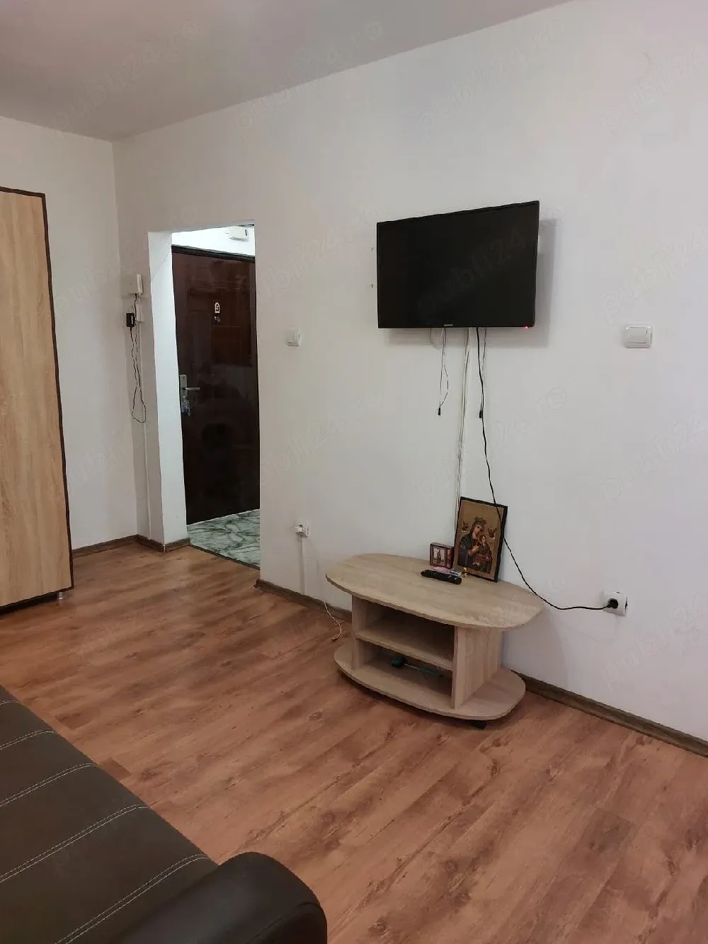 Garsoniera 25 mp Rosiori 34.000 euro