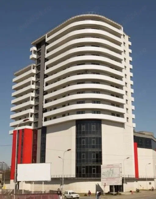 Apartament de Închiriat la Shopping Plaza   Etaj Superior (accept crypto) - imagine 1