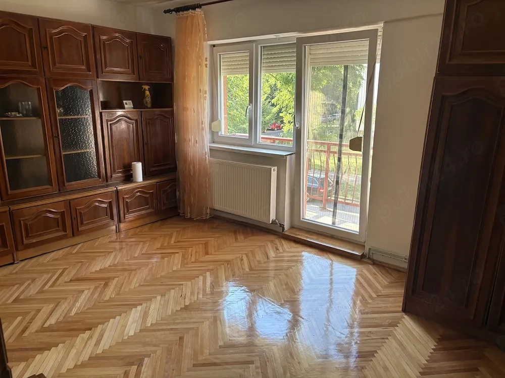 Apartament 3 camere decomandat