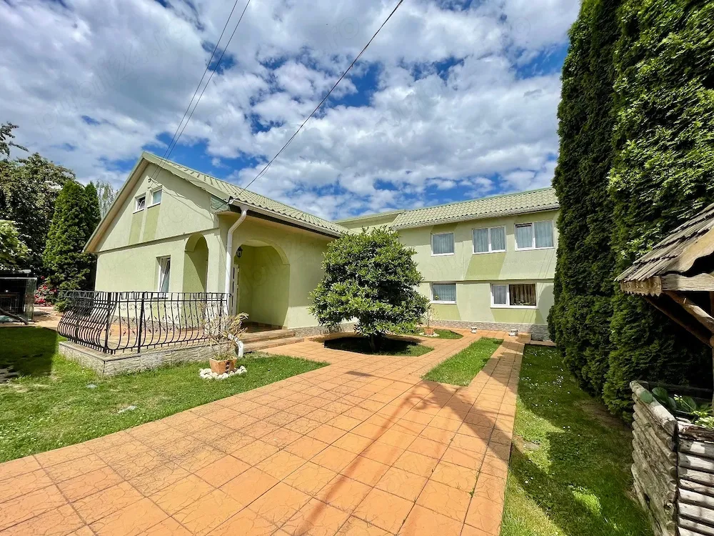 Casa mobilata de vanzare in centru - Suceava - imagine 1
