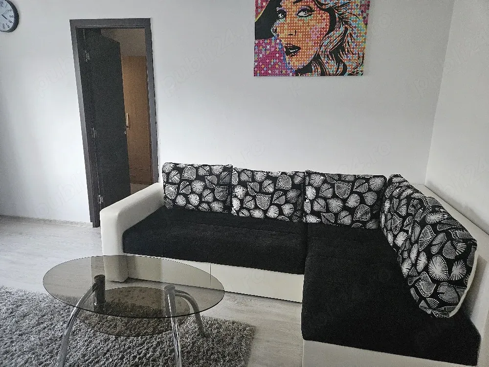 Apartament 2 camere, micro 11, et 1