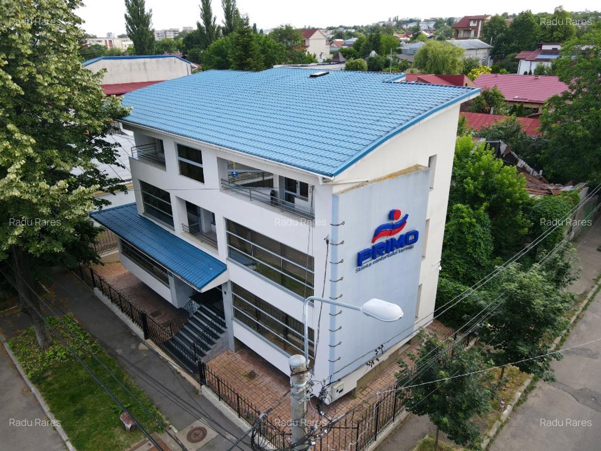 Clădire birouri clasa A, 480 mp, vedere Grădina Publică — Galați centru - imagine 1