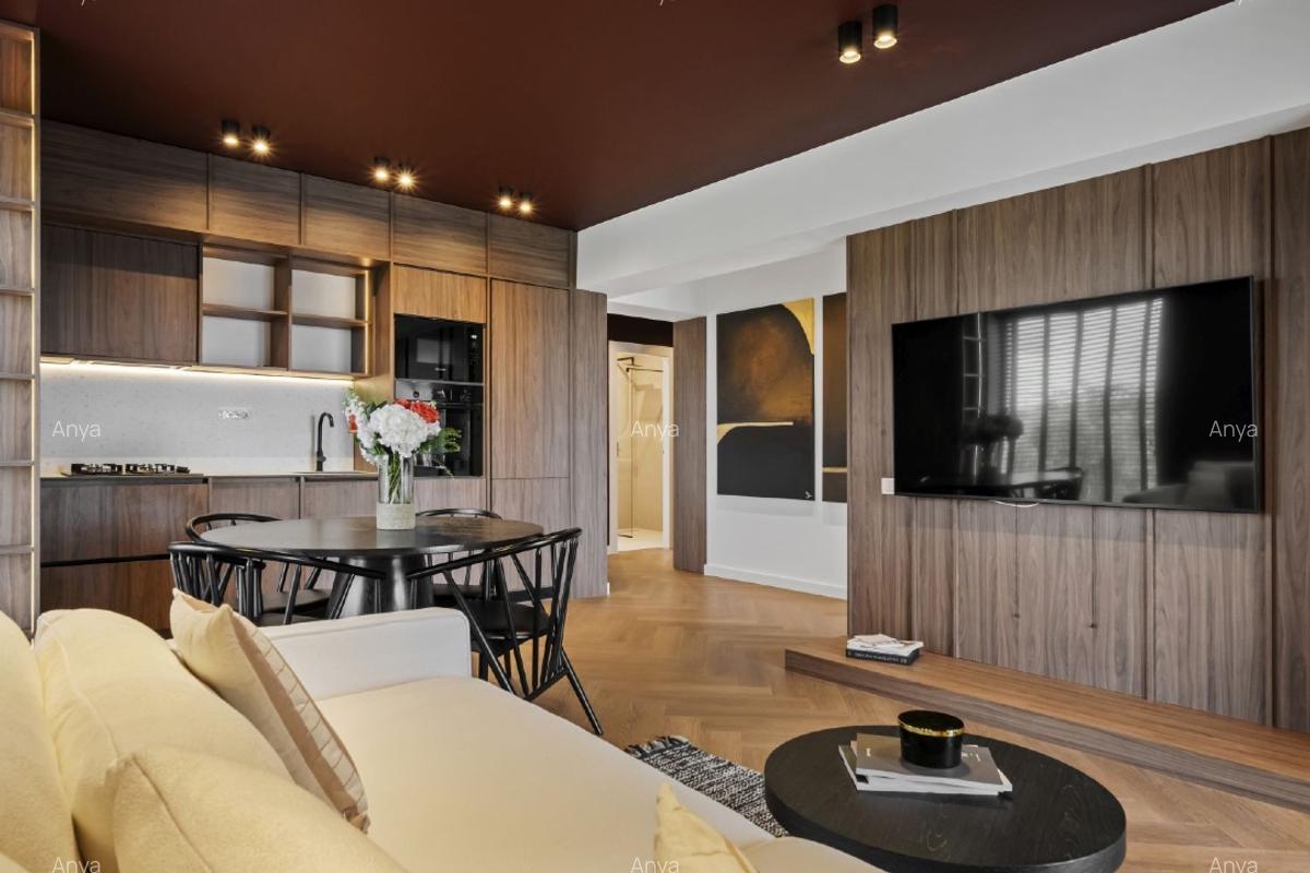 DIRECT PROPRIETAR/Apartament Design Premium  3 camere complet mobilat loc parcar - imagine 1