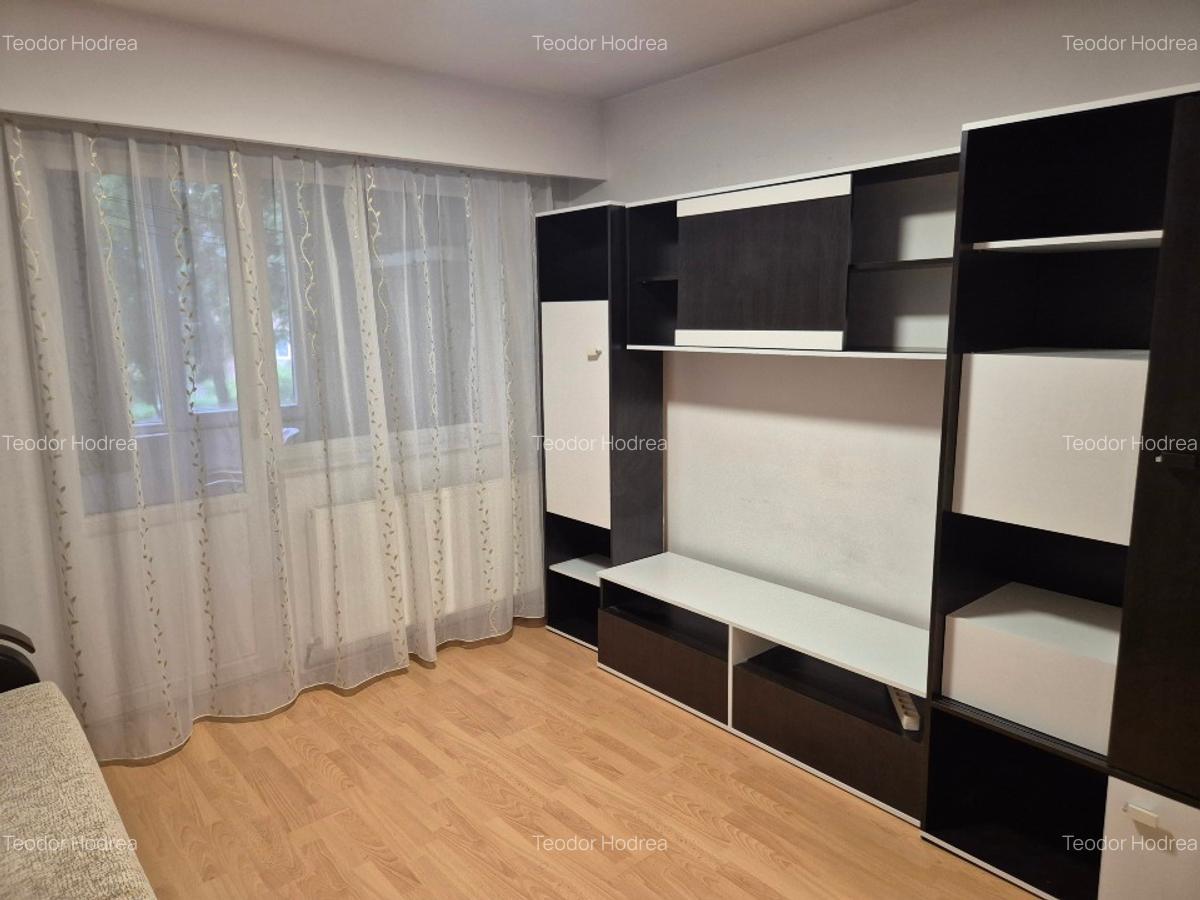 Pf dau în chirie ap 2 cam 55mp 2 balcoane mari, et 1, parcare , preț  450 euro