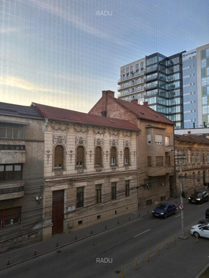 Inchiriere apt Centru Piata Mihai Viteazu