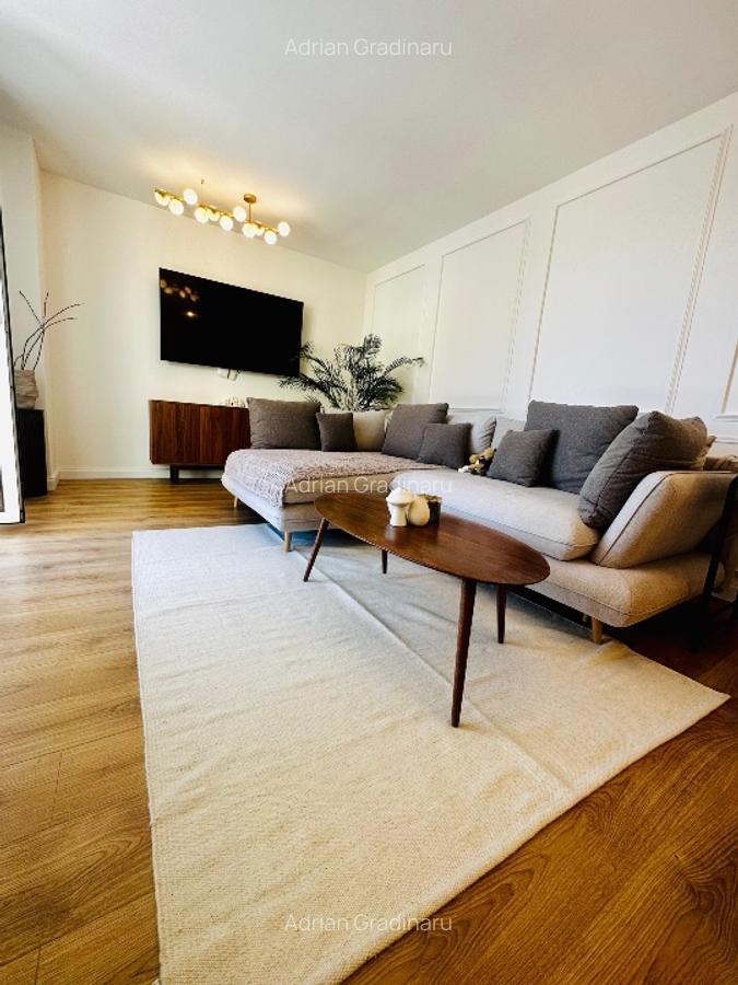 Studio premium de închiriat – renovat complet, mobilat și utilat lux, în Europe