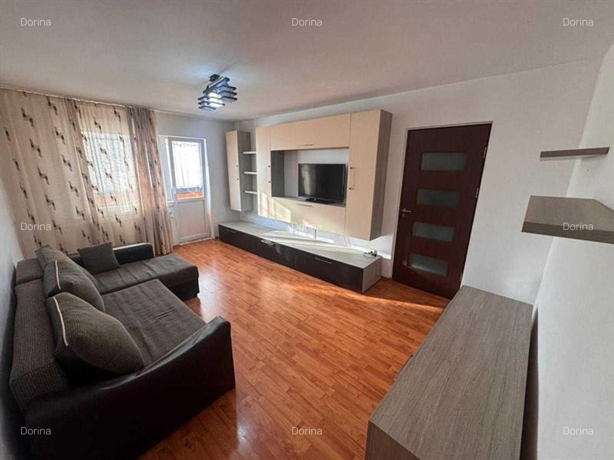 Apartament 2 camere, semidecomandat, Craiovita Noua