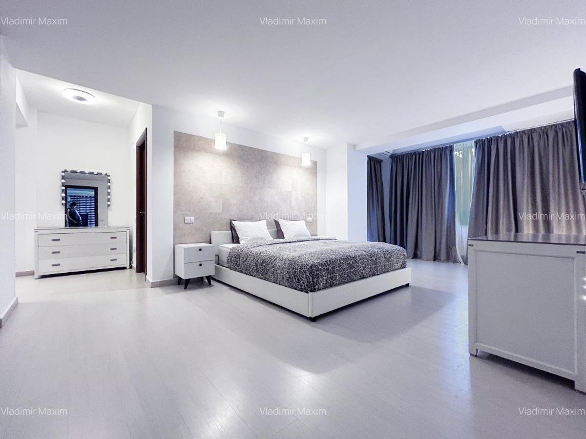 Apartament 3 cam. 160mp, loc parcare, bd. Ion Ionescu de la Brad - PROPRIETAR!