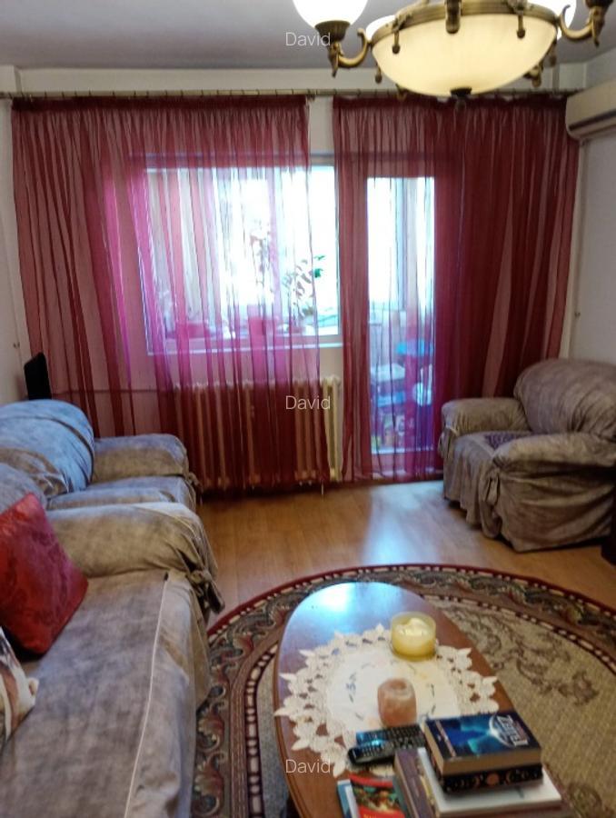 Apartament 3 camere de vanzare zona Tineretului - Timpuri Noi metrou negociabil