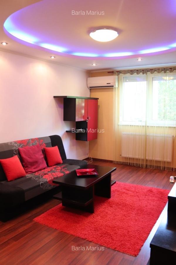 Vând apartament 2 camere decomandat, 42 mp, zona Lujerului