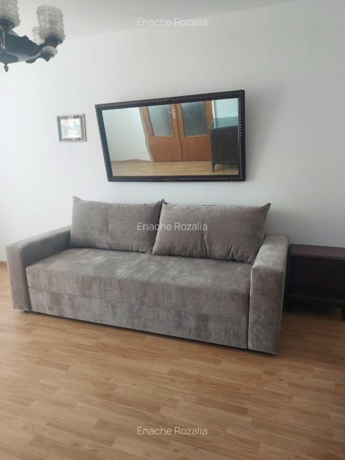 Ofer spre inchiriere ap 3 camere, vizavi de Plaza Romania, STB in fata blocului
