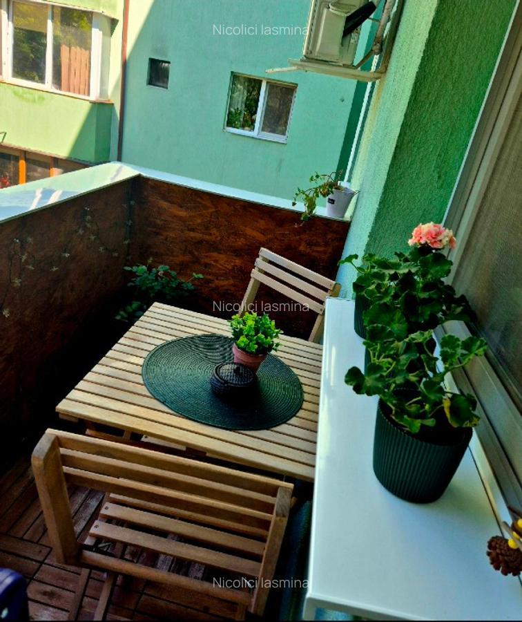 Apartament 2 camere, etaj 2, mobilat si utilat - Zona Dambovita